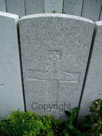 Lijssenthoek Military Cemetery - Turnbull, Charles