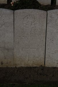 Lijssenthoek Military Cemetery - Turnbull, Walter