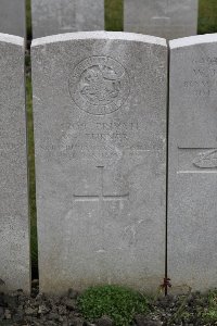 Lijssenthoek Military Cemetery - Turner, F
