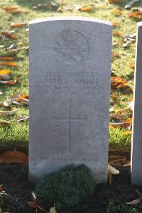 Lijssenthoek Military Cemetery - Turner, Samuel