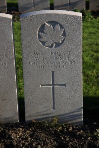 Lijssenthoek Military Cemetery - Turner, W H