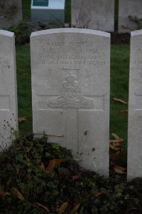 Lijssenthoek Military Cemetery - Turpin, Lewis Edward