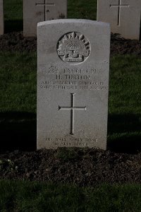 Lijssenthoek Military Cemetery - Turton, Herbert