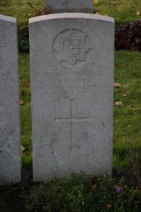 Lijssenthoek Military Cemetery - Tussler, Thomas