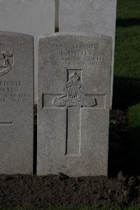 Lijssenthoek Military Cemetery - Twells, H