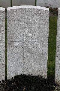 Lijssenthoek Military Cemetery - Tyler, Joseph