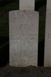 Lijssenthoek Military Cemetery - Underdown, George Henry