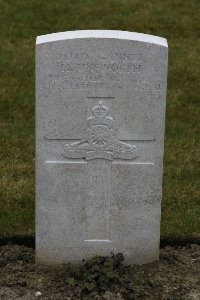 Lijssenthoek Military Cemetery - Unsworth, Herbert