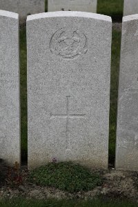 Lijssenthoek Military Cemetery - Unwin, F