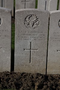 Lijssenthoek Military Cemetery - Urquhart, L