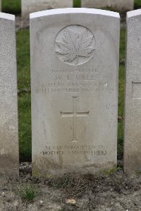Lijssenthoek Military Cemetery - Vale, William Lind