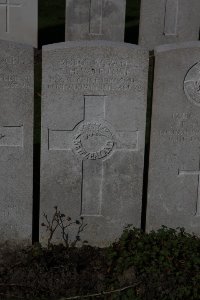 Lijssenthoek Military Cemetery - Valentine, Ernest Harold