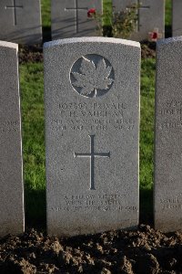 Lijssenthoek Military Cemetery - Vaughan, Francis Alfred