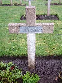 Lijssenthoek Military Cemetery - Villars, Louis