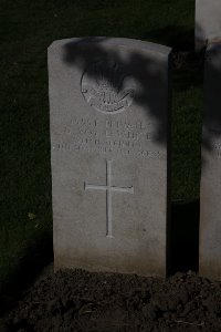 Lijssenthoek Military Cemetery - Voyle-White, G