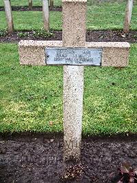 Lijssenthoek Military Cemetery - Wilemain, Aime