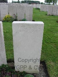 Lijssenthoek Military Cemetery - Wolf, Wilhelm