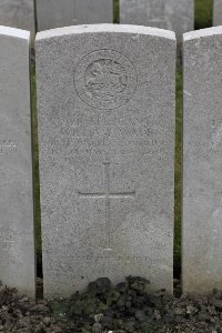 Lijssenthoek Military Cemetery - Wade, William