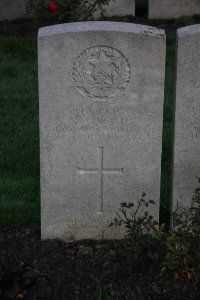 Lijssenthoek Military Cemetery - Waite, S A