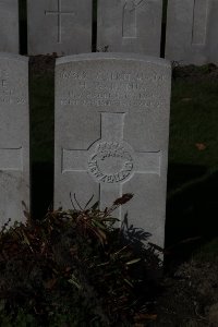 Lijssenthoek Military Cemetery - Wakarua, Herewini