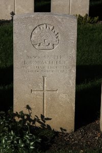 Lijssenthoek Military Cemetery - Wakefield, Brisbane Buchanan