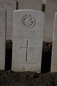 Lijssenthoek Military Cemetery - Waker, George William
