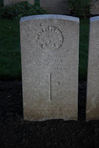 Lijssenthoek Military Cemetery - Walker, Alfred