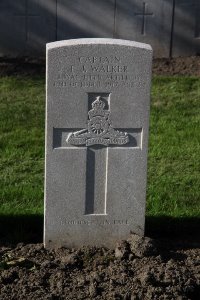 Lijssenthoek Military Cemetery - Walker, Ernest James