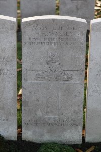 Lijssenthoek Military Cemetery - Walker, Horace Arthur