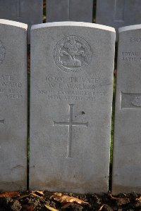 Lijssenthoek Military Cemetery - Walker, W E