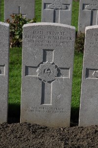 Lijssenthoek Military Cemetery - Walldock, Richard