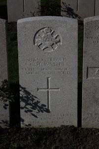 Lijssenthoek Military Cemetery - Waller, George Harold