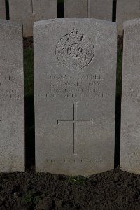 Lijssenthoek Military Cemetery - Walstow, John Robert