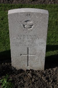 Lijssenthoek Military Cemetery - Walter, Stephen Reginald Parke