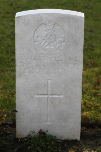 Lijssenthoek Military Cemetery - Ward, Frederick George