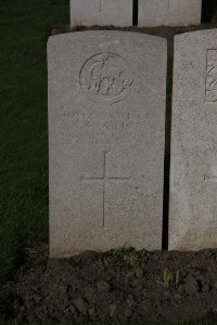 Lijssenthoek Military Cemetery - Warder, A C