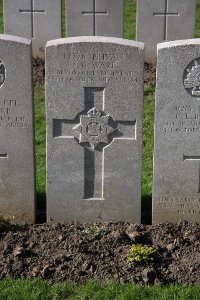 Lijssenthoek Military Cemetery - Ware, Stanley George