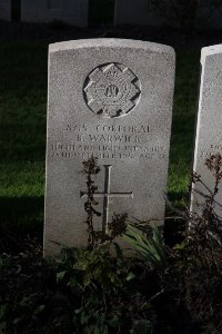Lijssenthoek Military Cemetery - Warwick, B
