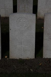 Lijssenthoek Military Cemetery - Watson, George Douglas