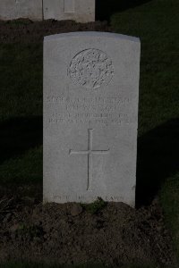 Lijssenthoek Military Cemetery - Watson, James Norman
