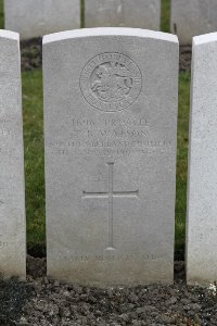 Lijssenthoek Military Cemetery - Watson, Thomas Borthwick