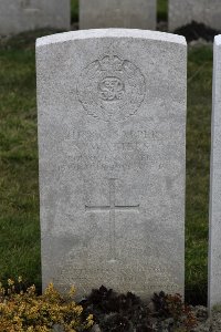 Lijssenthoek Military Cemetery - Watters, S