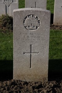 Lijssenthoek Military Cemetery - Waugh, Thomas