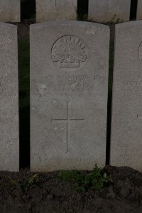 Lijssenthoek Military Cemetery - Wear, Aubrey Clement