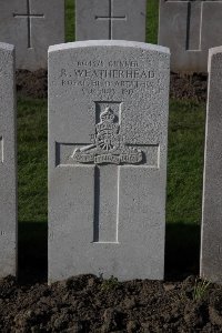 Lijssenthoek Military Cemetery - Weatherhead, Richard
