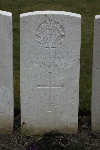 Lijssenthoek Military Cemetery - Webb, B V