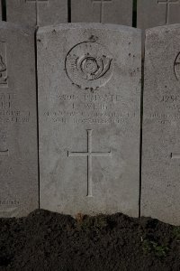 Lijssenthoek Military Cemetery - Webb, T