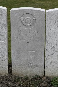 Lijssenthoek Military Cemetery - Webster, R
