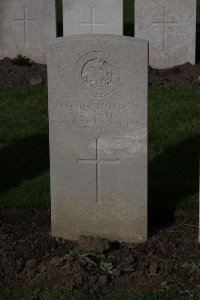 Lijssenthoek Military Cemetery - Weir, Harold Llewellyn