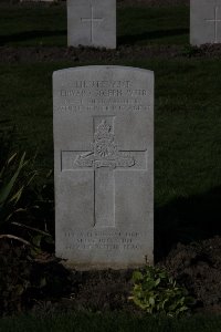 Lijssenthoek Military Cemetery - Weld, Edward Joseph